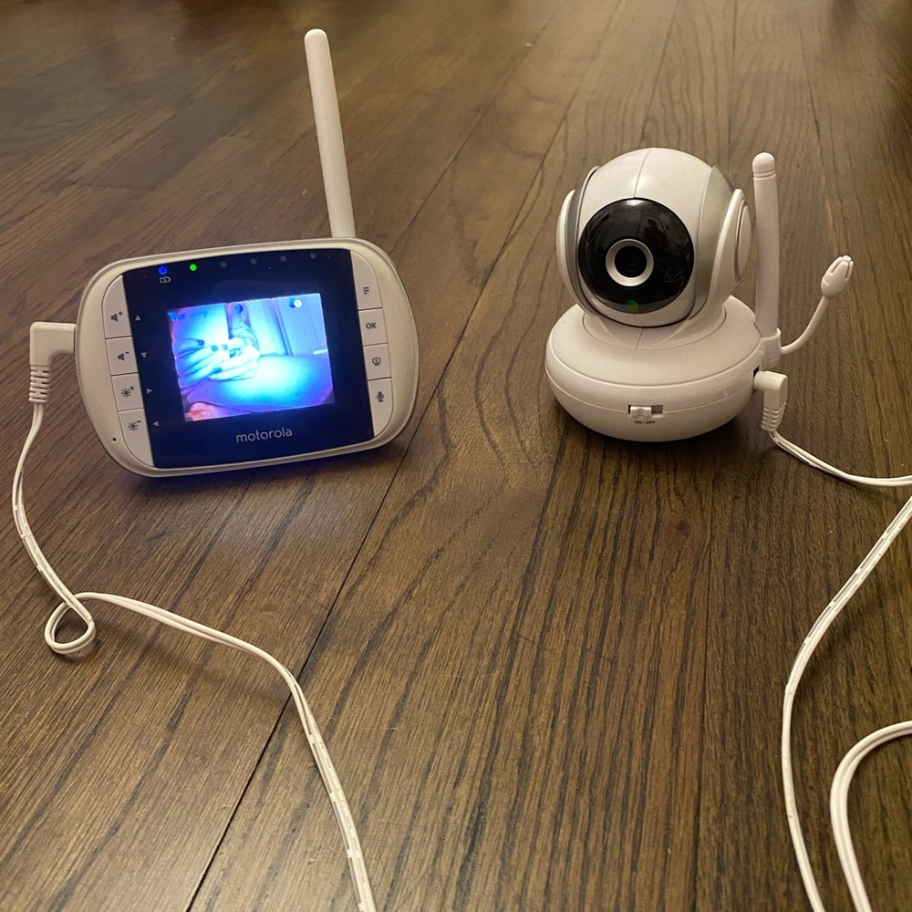 Motorola baby monitor. Barely used.